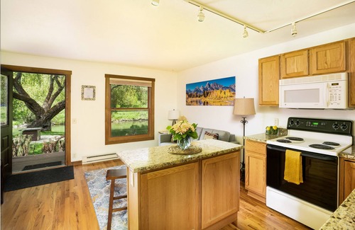 Jackson Hole Condo | Downtown Jackson Condo on Flat Creek - Hidden Gem - walking distance to Square!