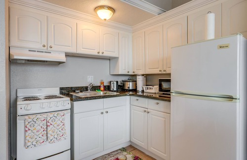 Downtown Jacksonville Apartment | Downtown Jacksonville Studio w/City Views!