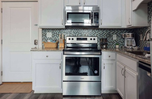 Johnson City Apartment | Downtown JC Loft Steps from Attractions