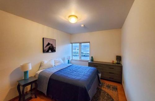 Downtown Juneau Apartment | Downtown Juneau Gem: 1BR Apt with Stunning Views!