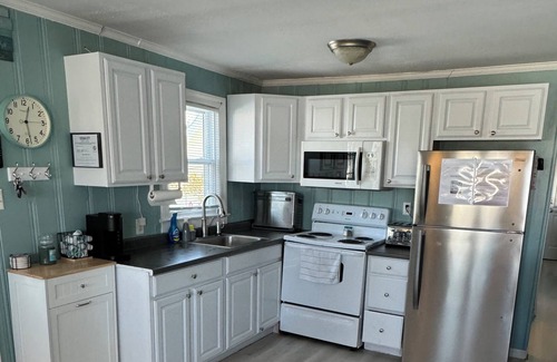 Ocean City Condo | Downtown Lazy Days