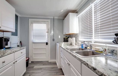 Lenoir City House | Downtown Lenoir City 2 Bedroom House