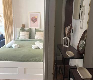 Limoges Apartment | Downtown Limoges - Secure parking