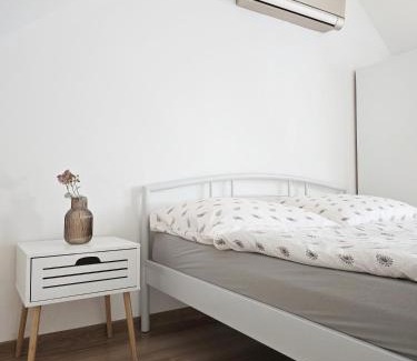Juh Apartment | Downtown Loft Štúrova