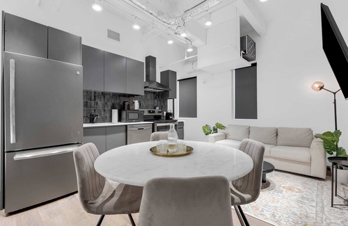 Downtown Montreal Apartment | Downtown| Loft 3Beds-6Guests