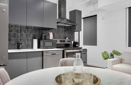 Downtown Montreal Apartment | Downtown| Loft 3Beds-6Guests