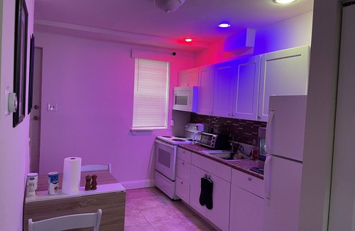 Downtown Baltimore Apartment | Downtown Loft - Close to Topgolf, Horseshoe Casino, UM Baltimore