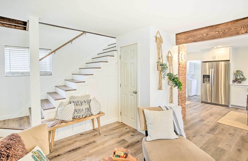 East Village House | Downtown Long Beach Home: Walk Everywhere!