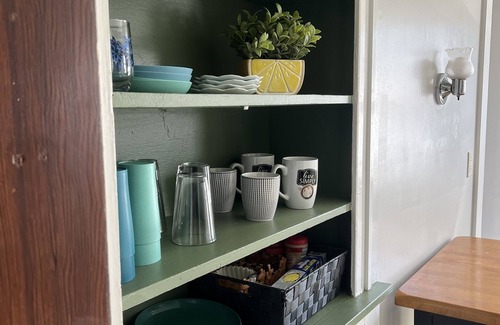 Loudonville Apartment | Downtown Loudonville Downstairs 1 Bed Apt