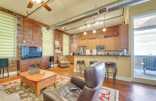 Downtown Louisville Condo | Downtown Louisville Escape: Perfect for Events!