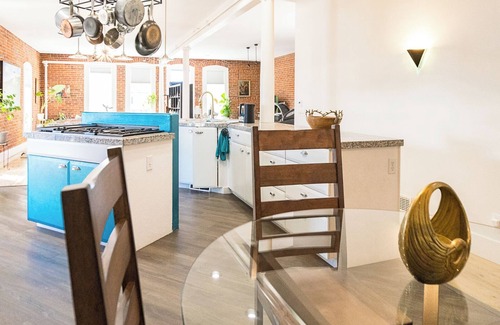 Loveland Condo | Downtown Loveland Loft w/Rooftop Patio