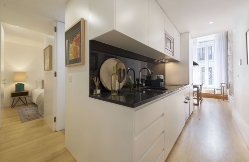 Centro / Baixa Apartment | Downtown Mezzanine Apartment (N56)