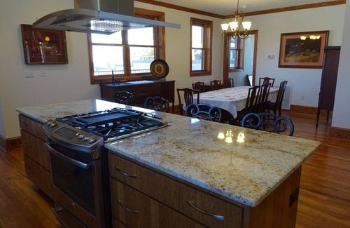 Downtown Historic Condo | Downtown Natchitoches House With Private Balconies!