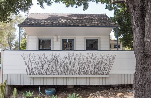 Laguna Cottage | Downtown! OAKtree Cottage - Private Retreat in Santa Barbara