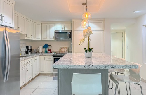 Centro Playas Condo | Downtown Oceana Condo/2 Min Walk to Papas&Beer