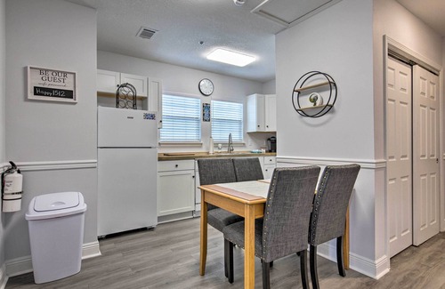 Biloxi House | Downtown Ocean Springs Duplex w/A/C 1 Mi to Beach