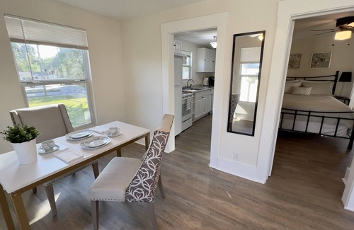 River District Apartment | Downtown One- Bedroom Apartment