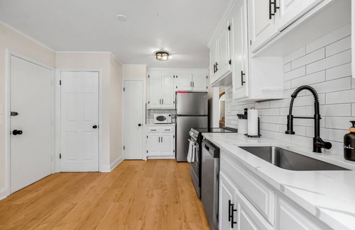 Overland Park House | Downtown Overland Park Escape | Prime Location!