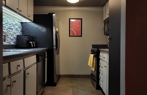 Downtown Tulsa Condo | Downtown Penthouse River View