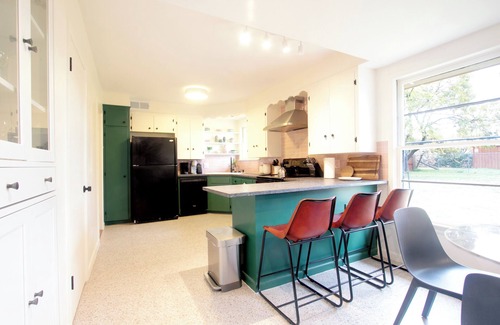 Plano House | Downtown Plano Mid-Century Charm