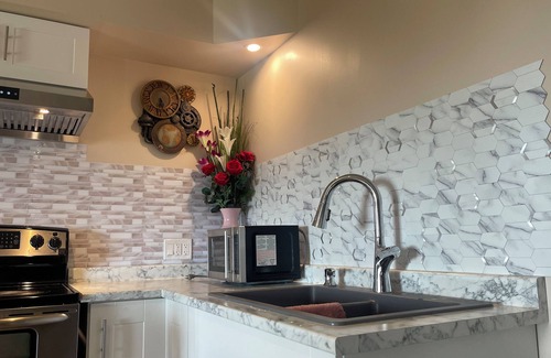 Powell River House | Downtown Private Villa within Four Seasons