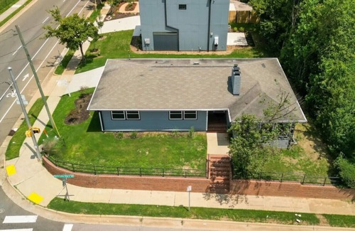Downtown House | Downtown Raleigh Dream Oasis