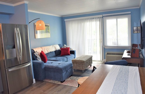 The Pines Condo | Downtown Rehoboth Beach Condo Parking Elevator Linens