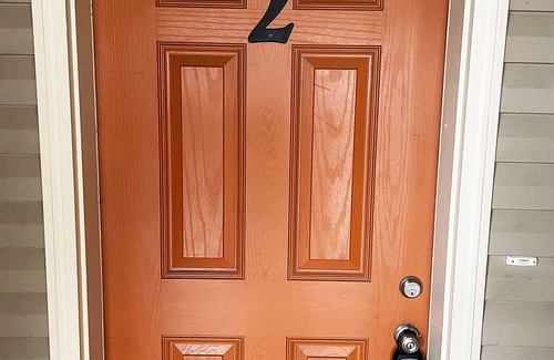 Riggins Condo | Downtown Riggins Condo just steps to the Seven Devils Saloon!