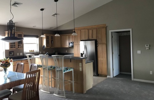 Grayling Condo | Downtown Riverside Condo