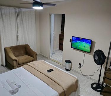 Macae House | Downtown Rooftop 375