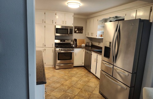 Coeur d'Alene House | Downtown Sanders Beach Bungalow-