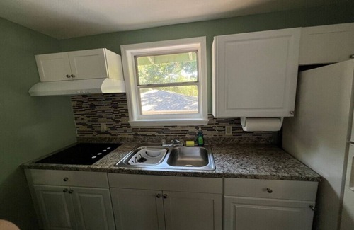 Park East Apartment | Downtown Sarasota Florida Vacation Rental, 2BR/2BA Apt, 5–10min to Lido & Siesta