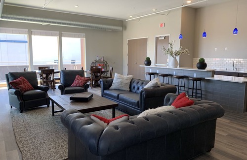 Downtown St. Paul Apartment | Downtown Smart Apartment at R7 Lofts