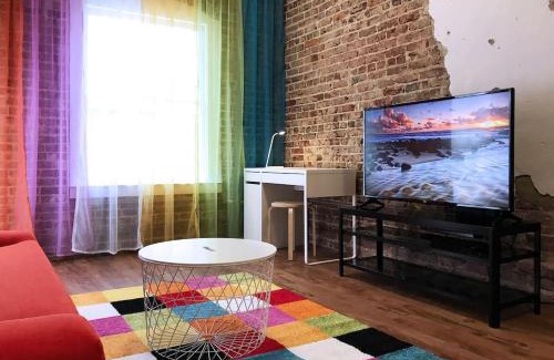 Fairlie-Poplar Historic District House | Downtown Spectrum - Location - Comfort - Style