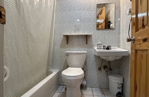 Shaughnessy Village Apartment | Downtown Studio 5 min walking distance to everything you can imagine!