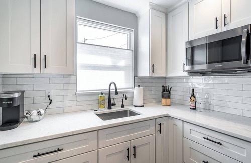 West Eugene Apartment | Downtown Studio Apartment in Eugene’s Heart!