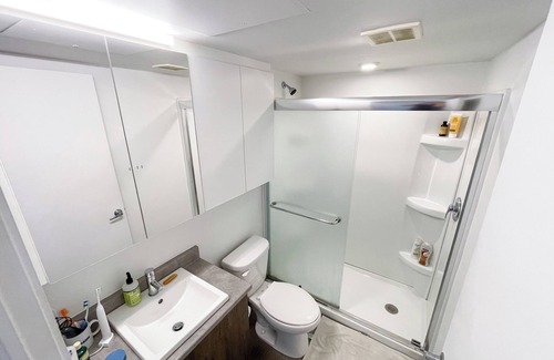Quartier des Spectacles Condo | Downtown Studio Berri-UQAM Renovated