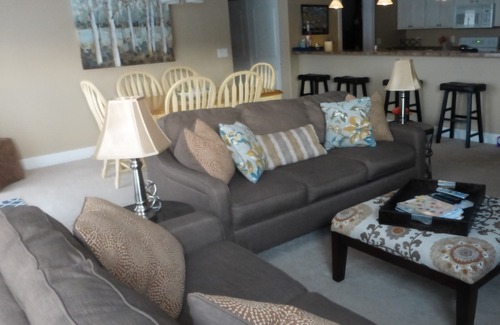 Traverse City Condo | Downtown Traverse City Condo, close to shops, food, recreation, beaches.