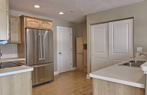 Traverse City Condo | Downtown Traverse City condo with view of West Bay.
