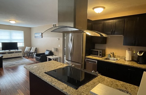 Traverse City Condo | Downtown Traverse City Condo. Great Location. New King Bed