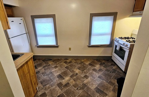 Lansing Apartment | Downtown Urban Haven