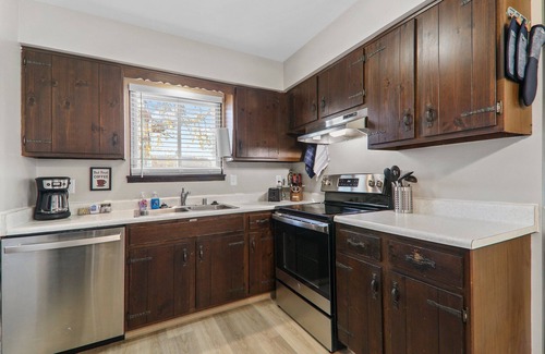 Verona Apartment | Downtown Verona Hideaway