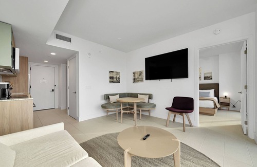 Downtown Miami Condo | Downtown Vibes - 1B Across from Kaseya Center