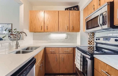 Whittier Apartment | Downtown Victorian Condominium