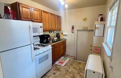 Downtown Colorado Springs Apartment | Downtown Vintage Studio W Backyard & Grill WALK to Downtown, CC, Parks & Venues