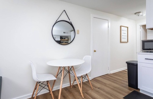 Waynesboro Apartment | Downtown Waynesboro, Close to 151, Blue Ridge Parkway, Close to Augusta Health and UVA
