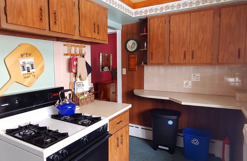 Westfield House | Downtown Westfield, with Patio, Near Wineries, Dining, and Lake Erie