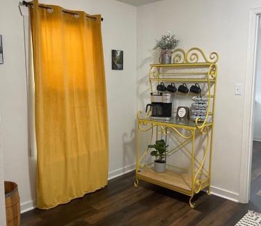 Ironwood House | Downtown Yellow Room at Villages on Aurora