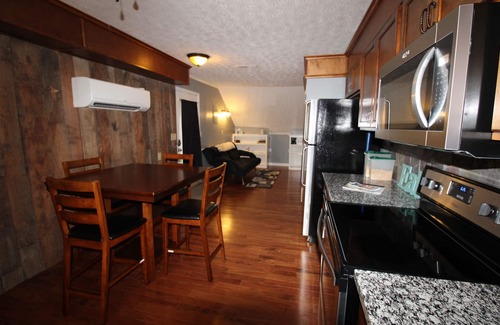 Brownsville Apartment | DowntownBrowntown