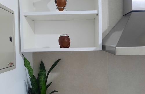 El Centro Apartment | Dowtown Rest Emerald